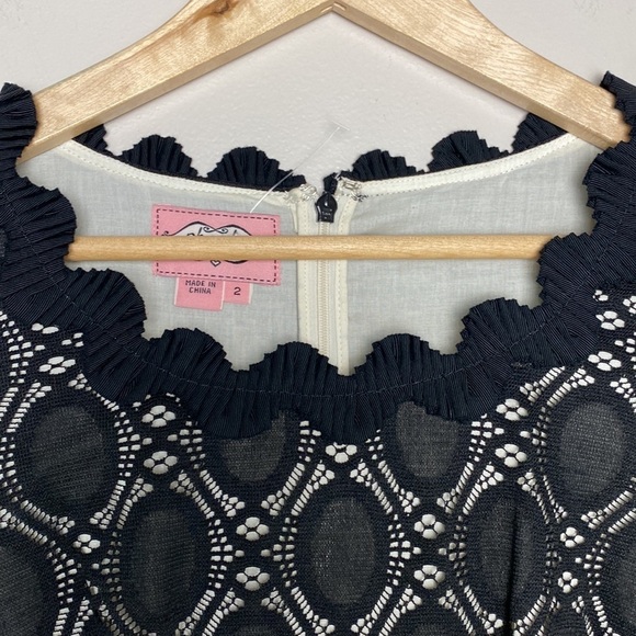 Phoebe Lace Scalloped Edge 3/4 Sleeve Black Dress Size 2 - Picture 7 of 16